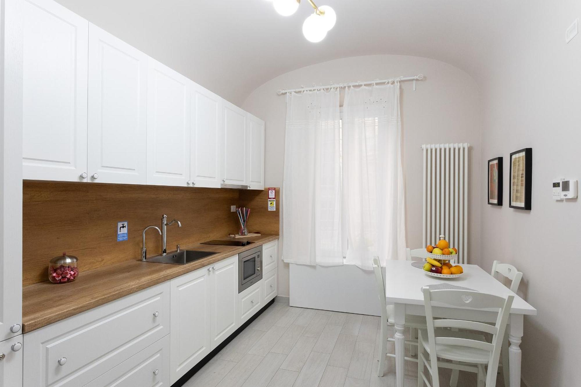 Colosseo House โรม ภายนอก รูปภาพ