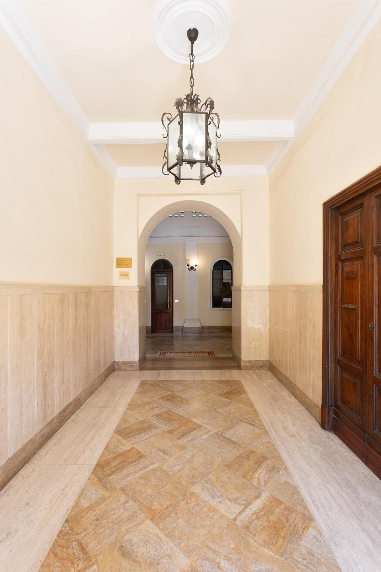 Colosseo House โรม ภายนอก รูปภาพ